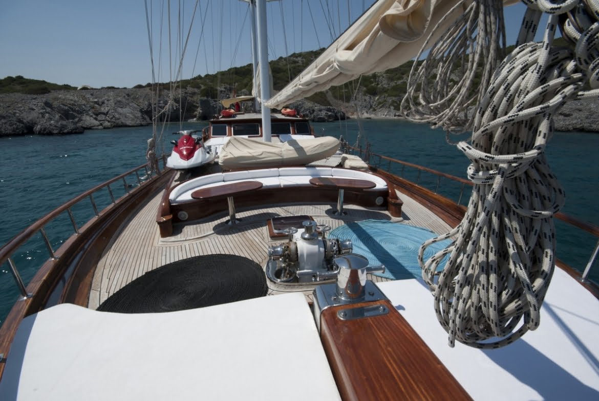 Arif Kaptan A Gulet Luxury Bodrum Yacht Charter 6 Cabins Air Condition
