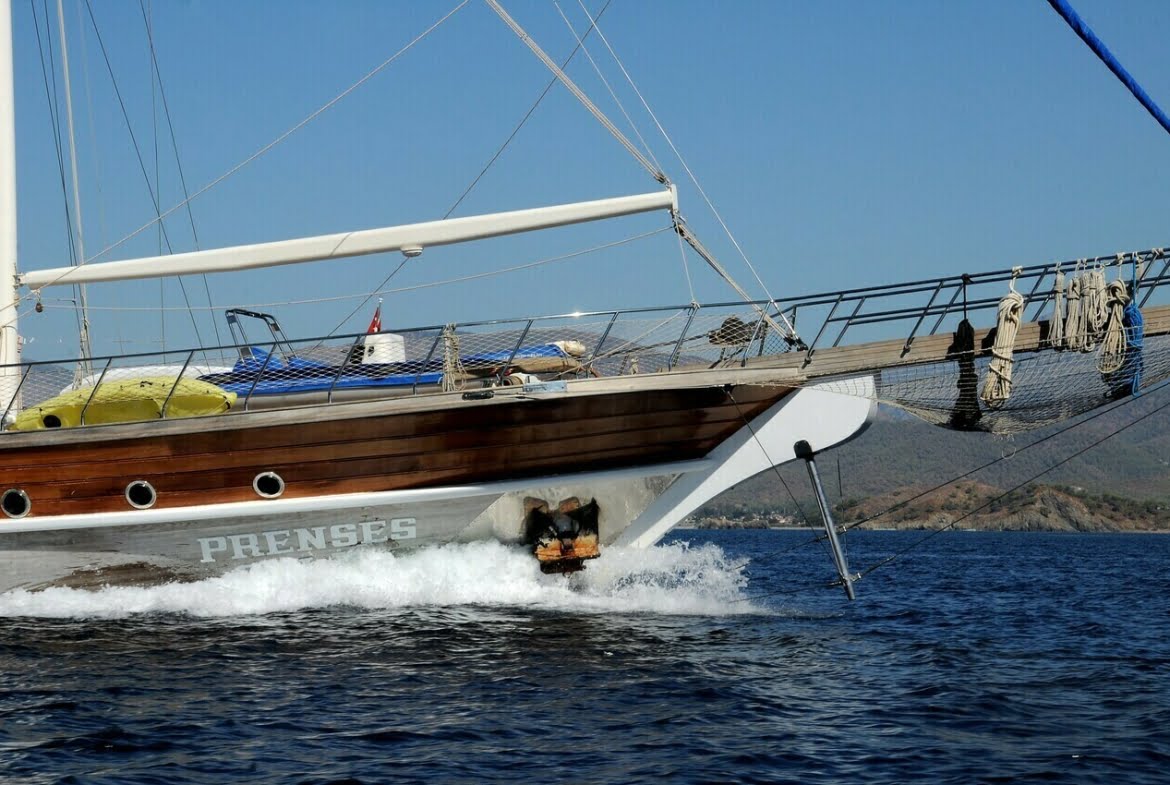 Crewed Yacht Charter with Prenses Selin Gulet Turkey