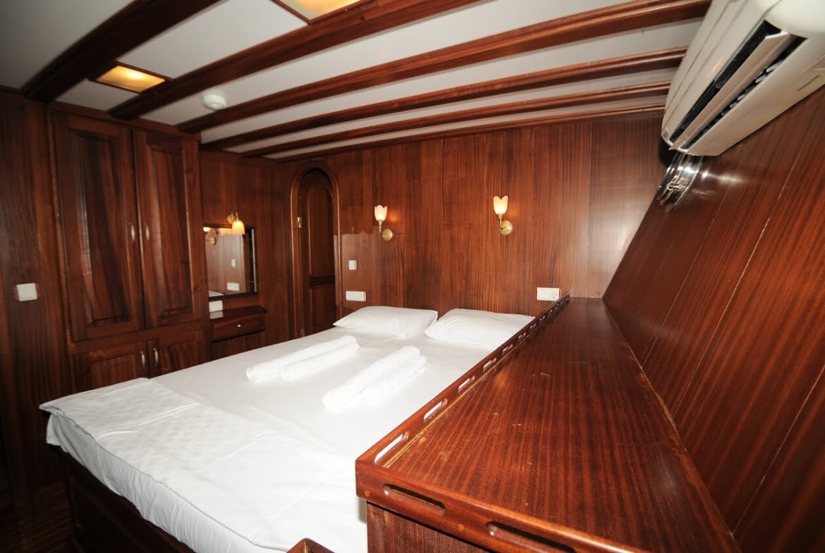 Crewed Yacht Charter with Prenses Selin Gulet Turkey