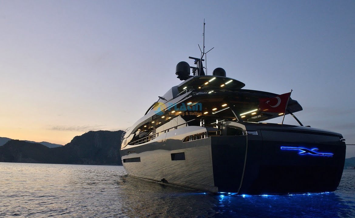 Motoryacht Charter Rent Motor Yacht