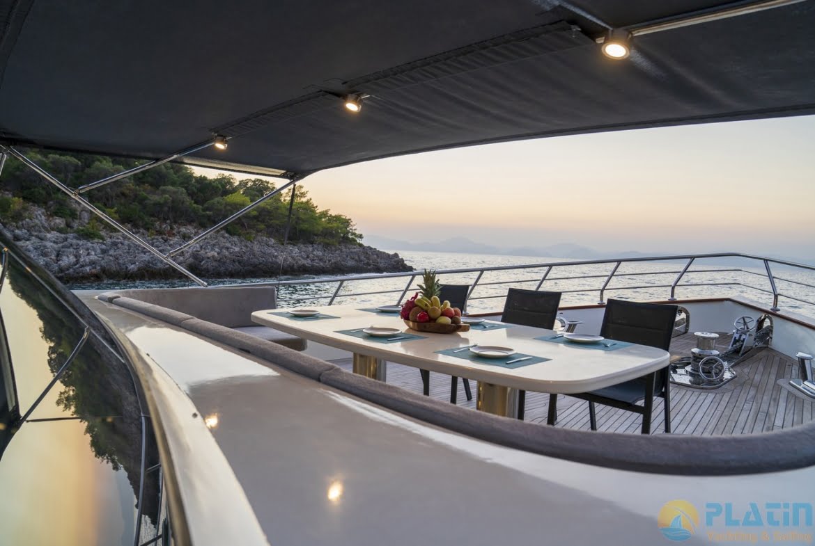 Alegria Trawler Yacht